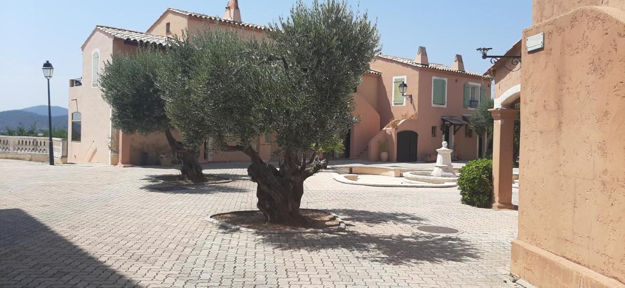 Vacance Location Mer Piscine Var Sud Terrasse Les Issambres Kültér fotó